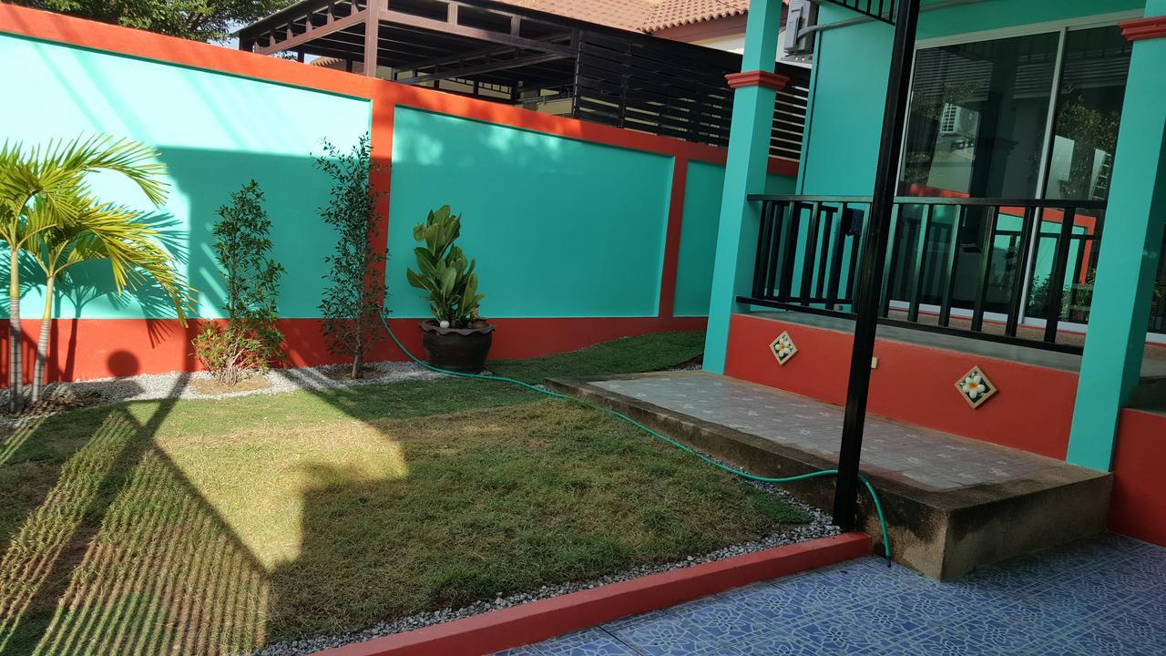 Baanpak Soi 102